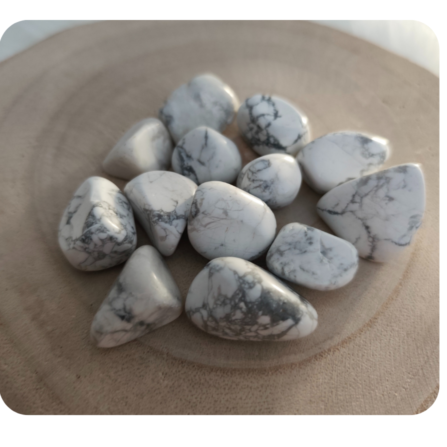 Pierre Roulée Howlite